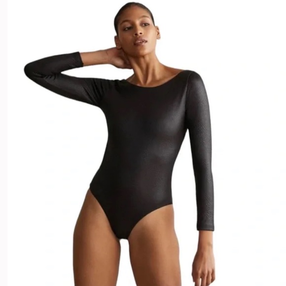 ONIA Athena Black Textured Crocodile Long Sleeve One Piece Surf Swim Suit - Picture 1 of 4